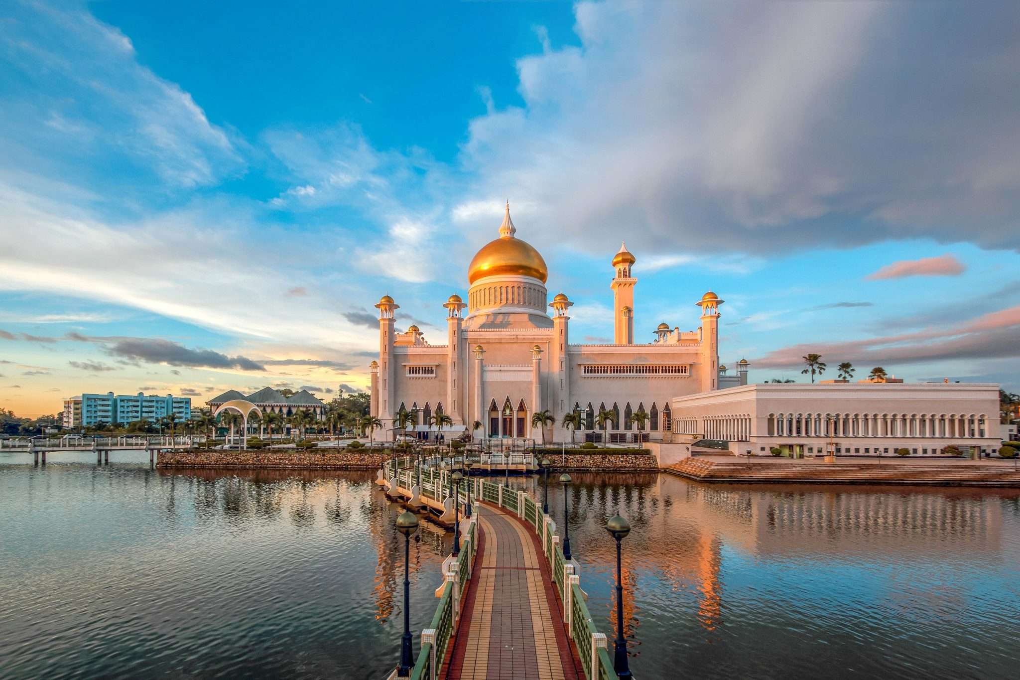 Sultan Omar Ali Saifuddien Mosque, Brunei Darussalam