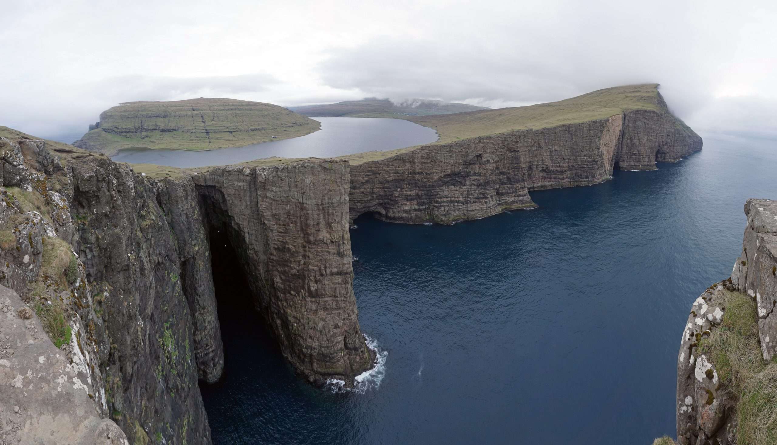 Sørvágsvatn, Faroe Islands