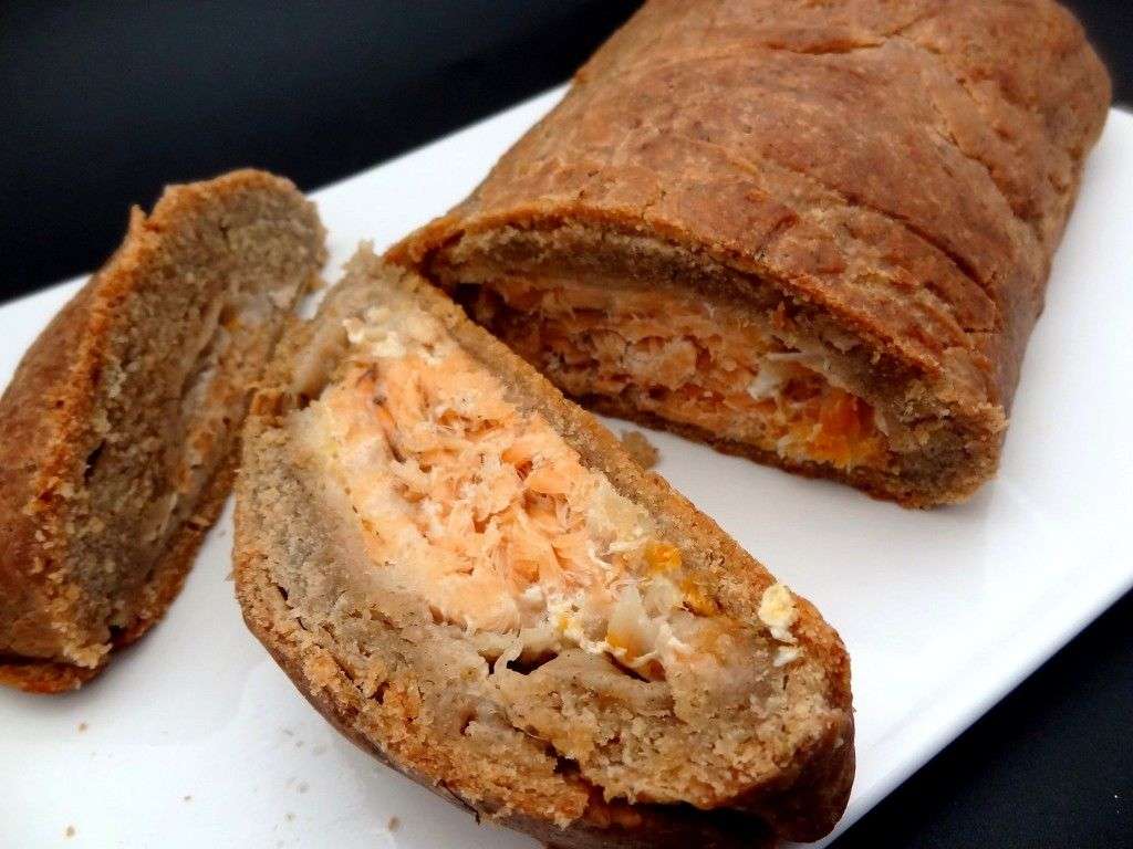 Kalakukko (fish pie)