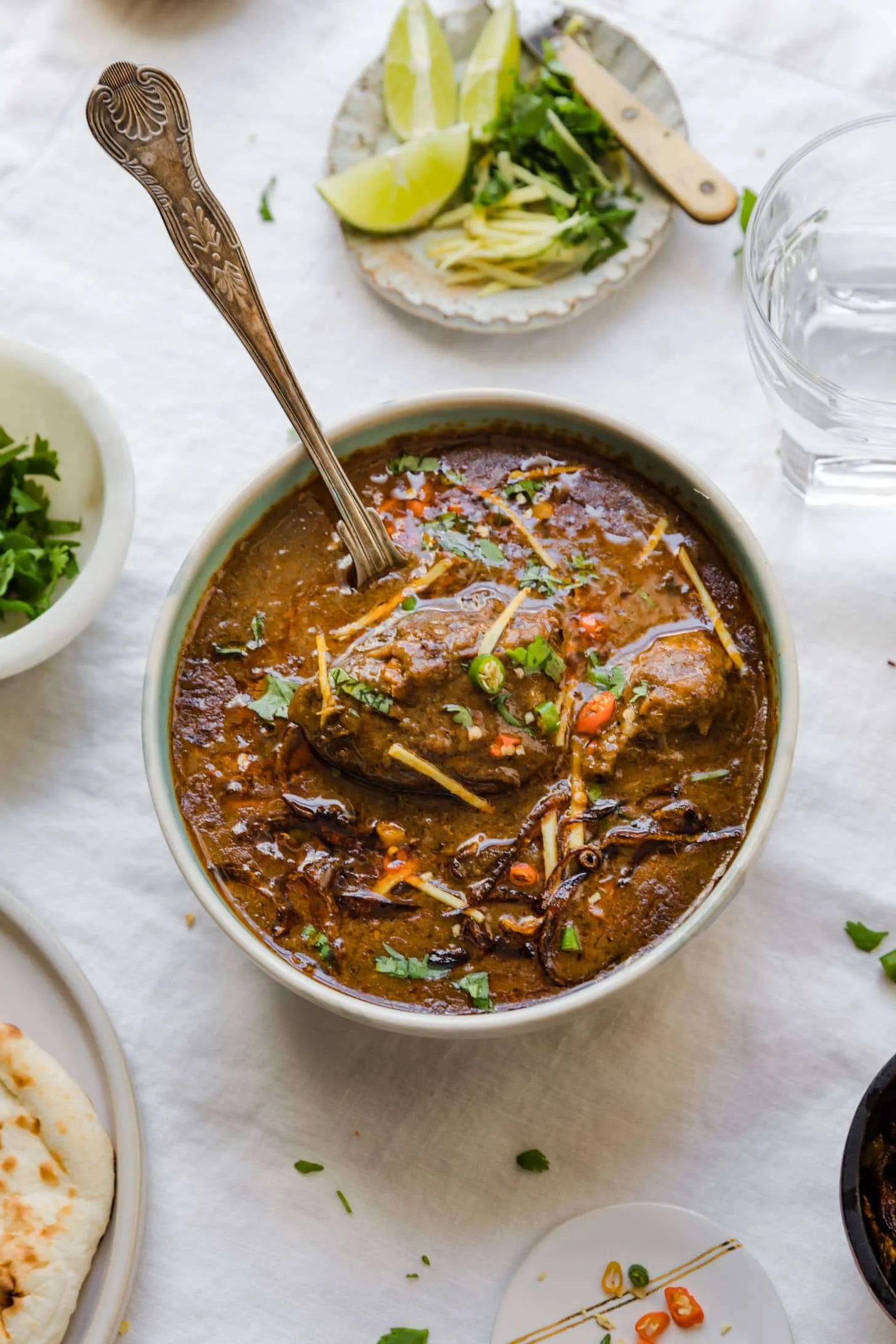 Nihari (slow-cooked meat stew)