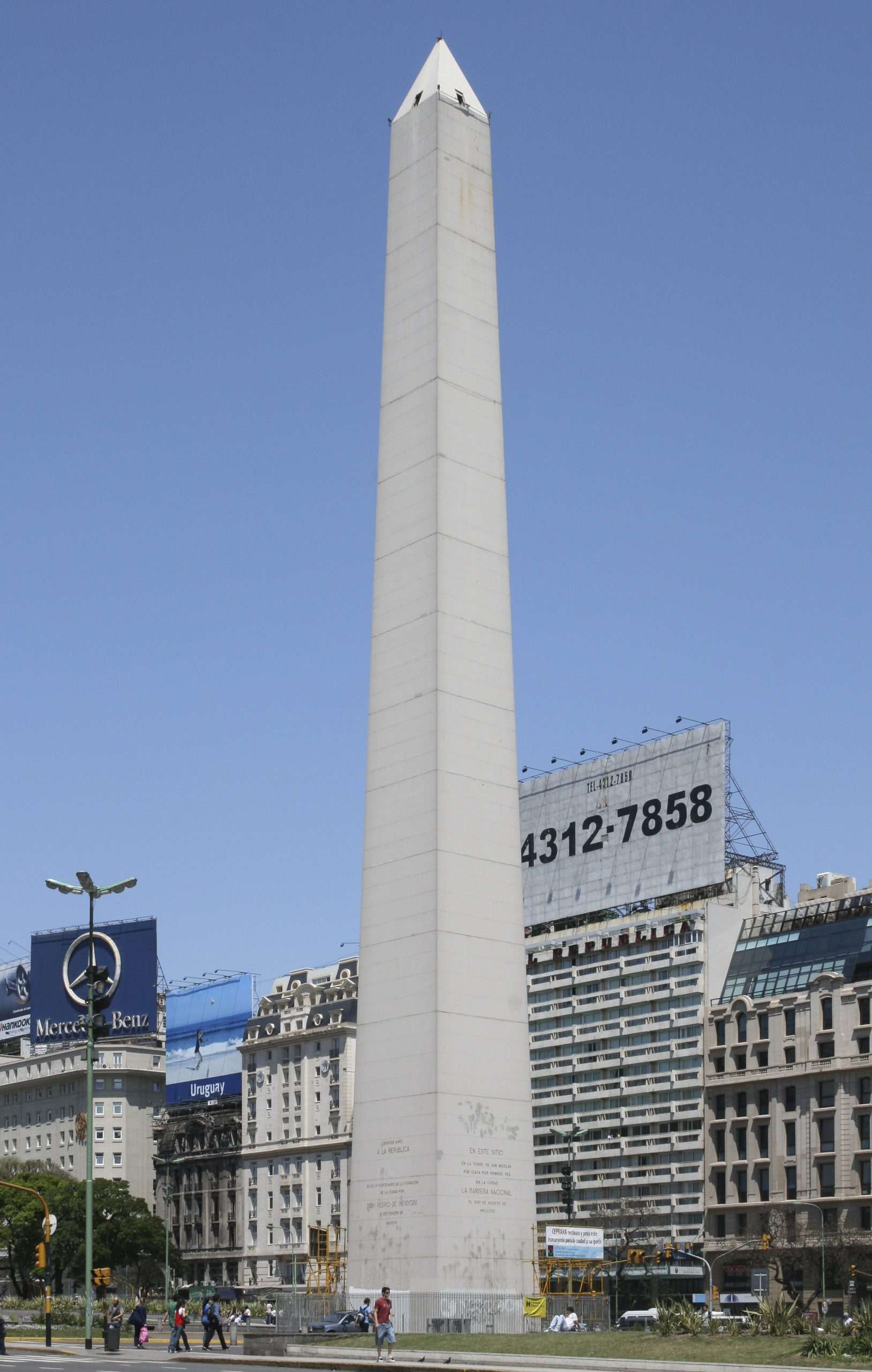El Obelisco, Argentina