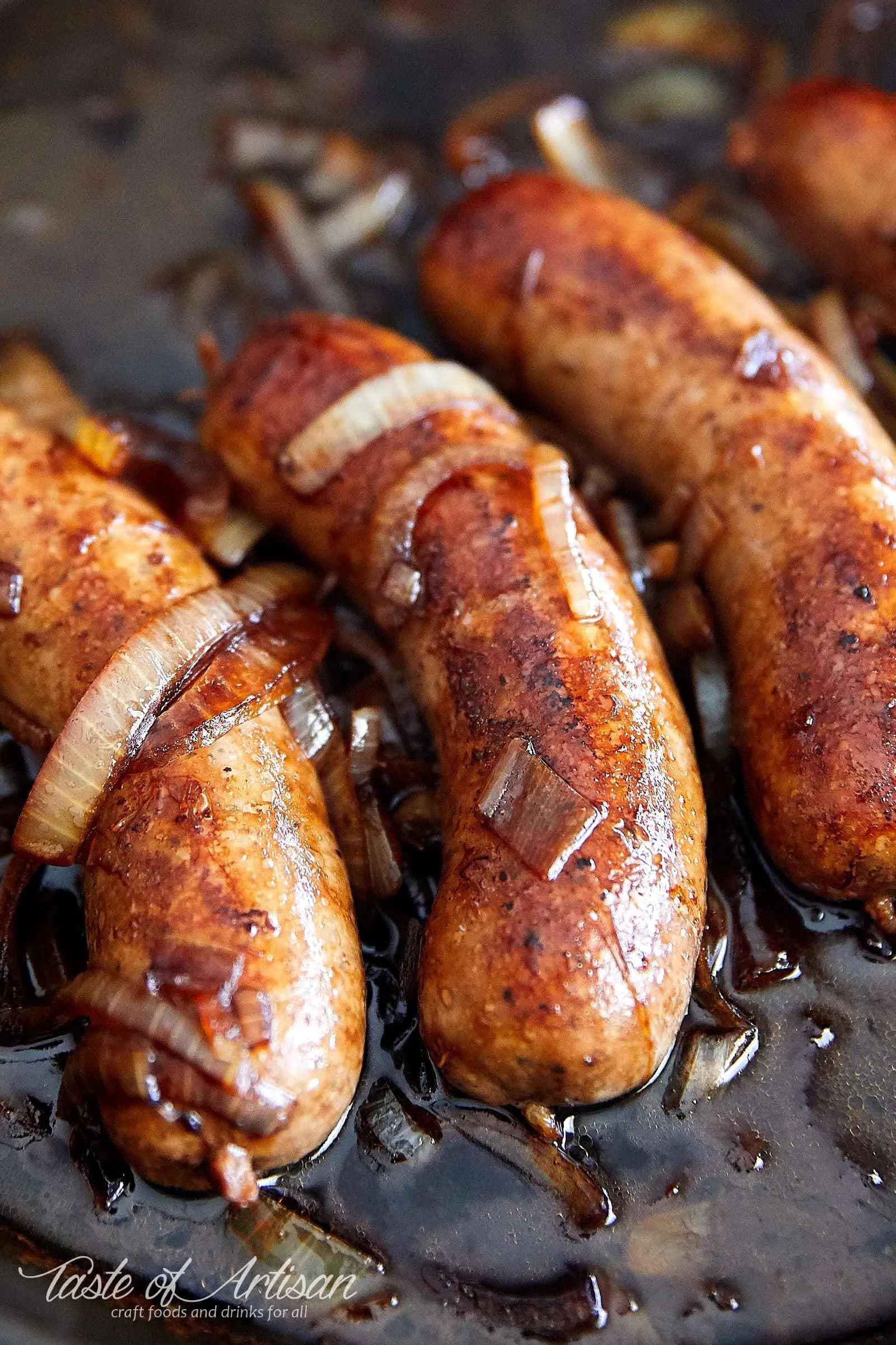 Bratwurst (sausage)