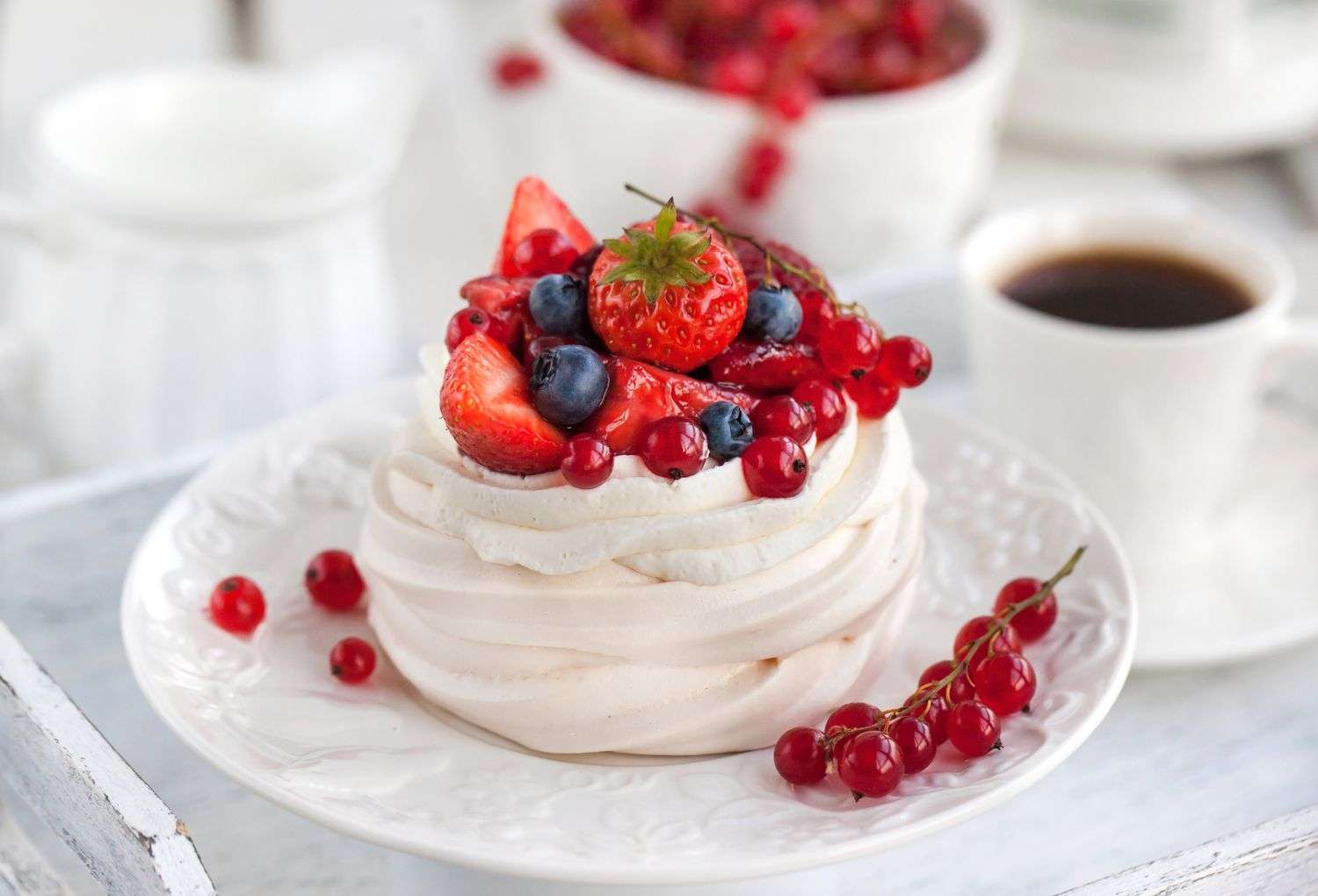 Pavlova (meringue dessert)