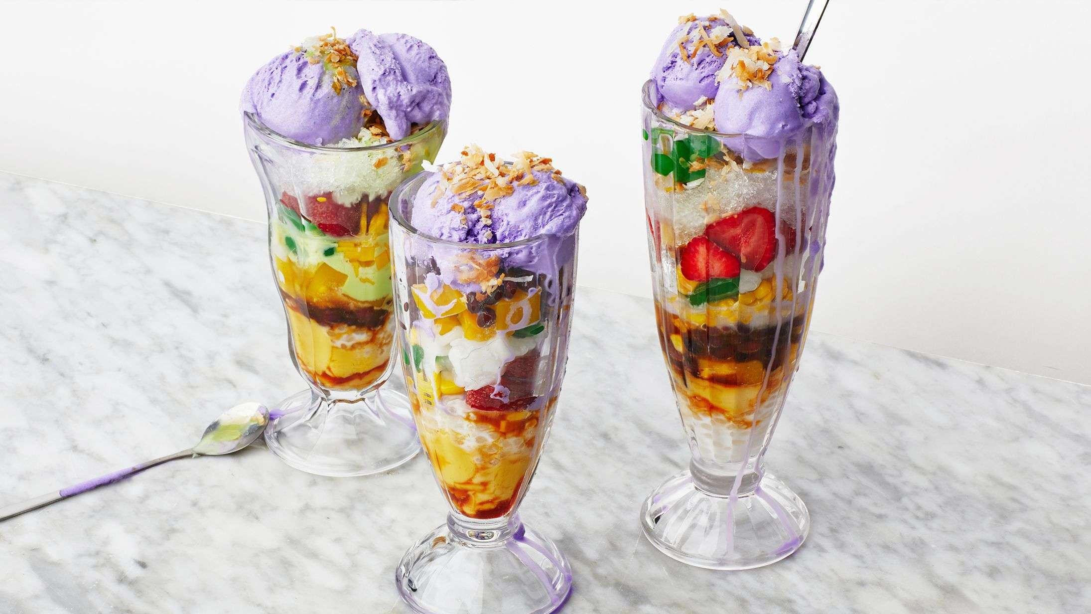 Halo-halo (mixed dessert)