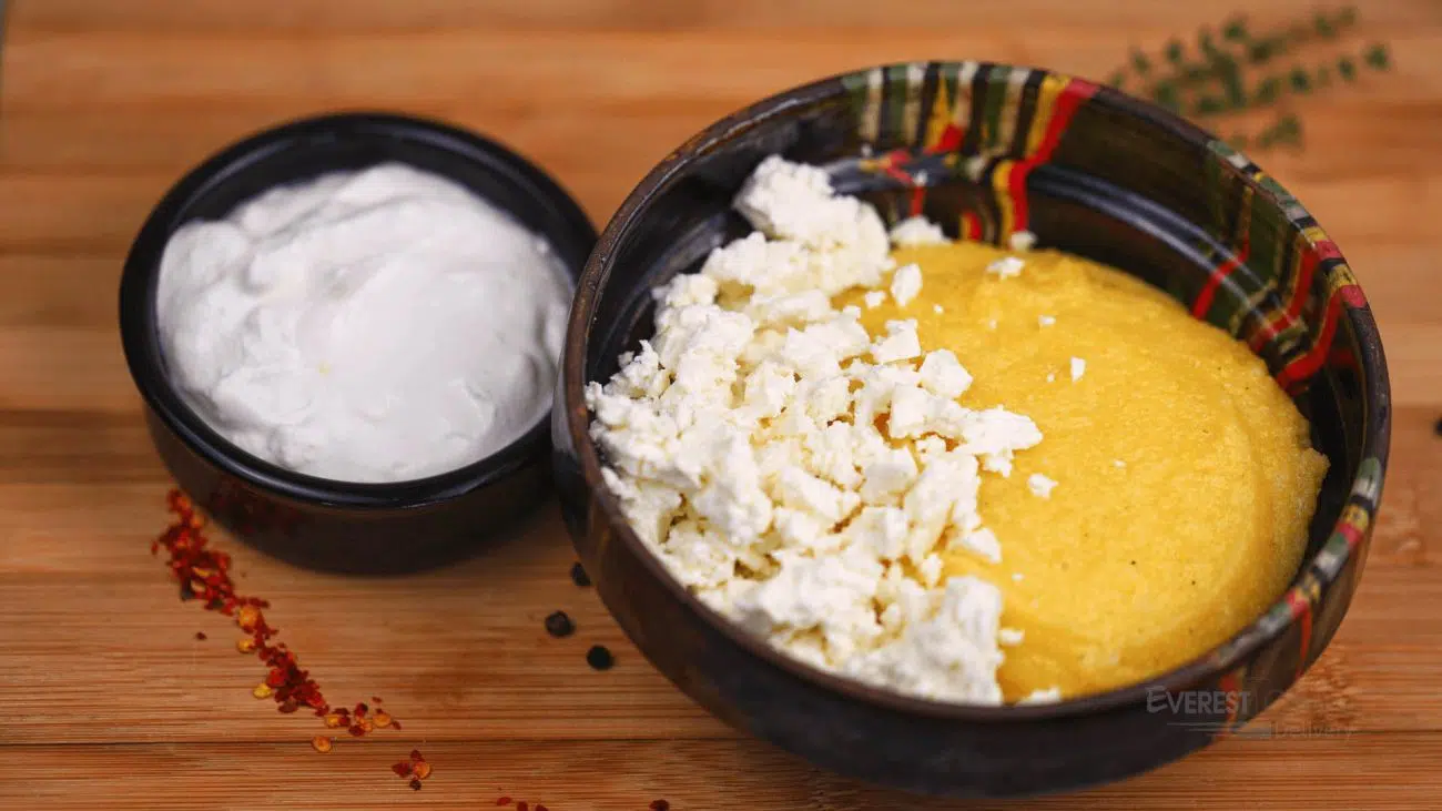 Mămăligă (polenta)