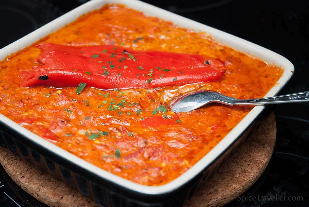 Fërgesë (pepper and tomato stew)