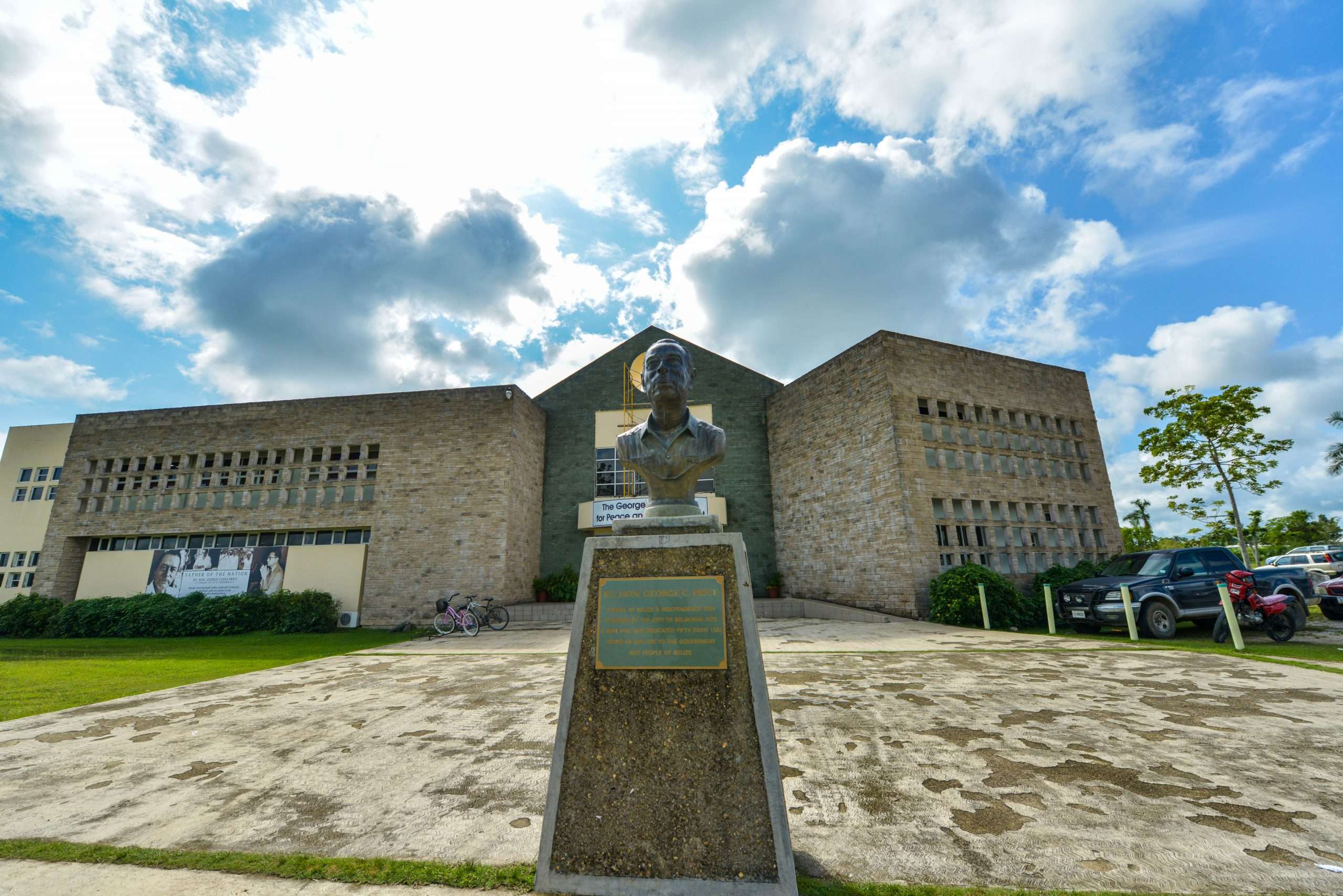 George Price Centre, Belize