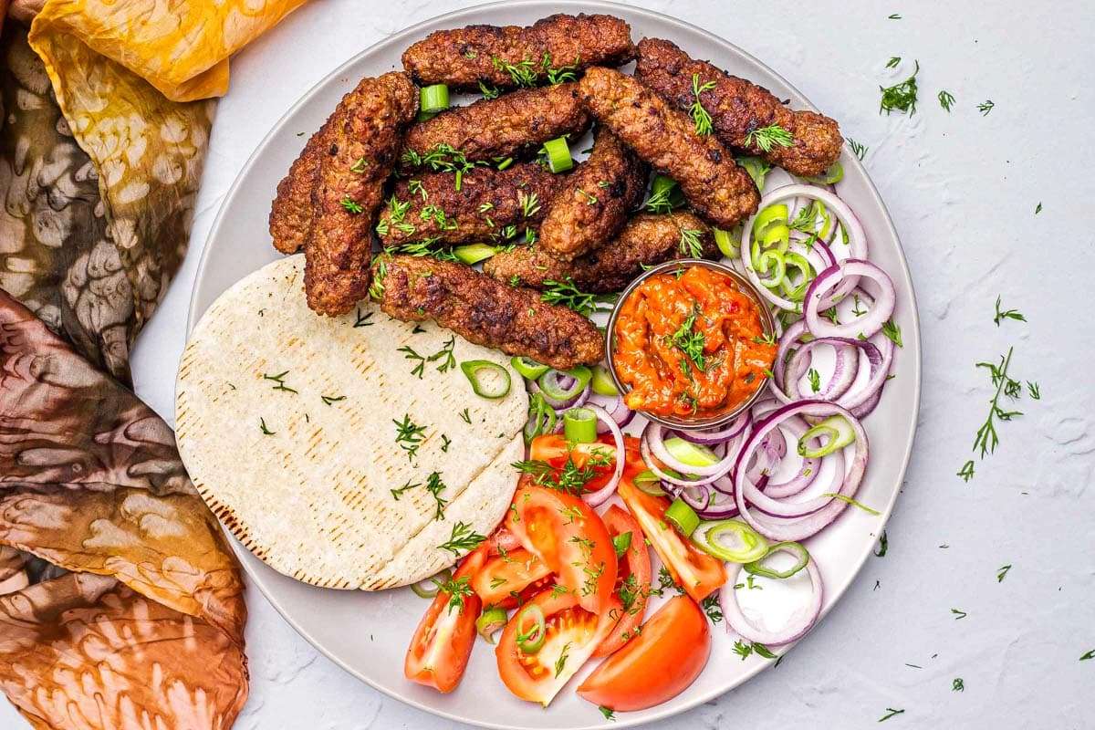 Ćevapi (grilled minced meat)