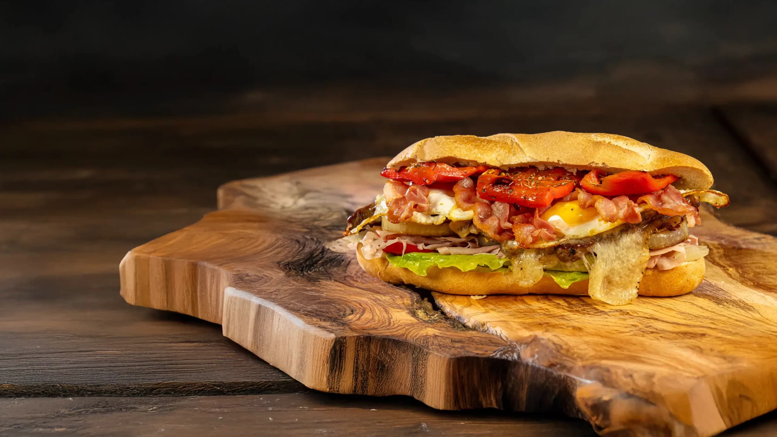 Chivito (steak sandwich)