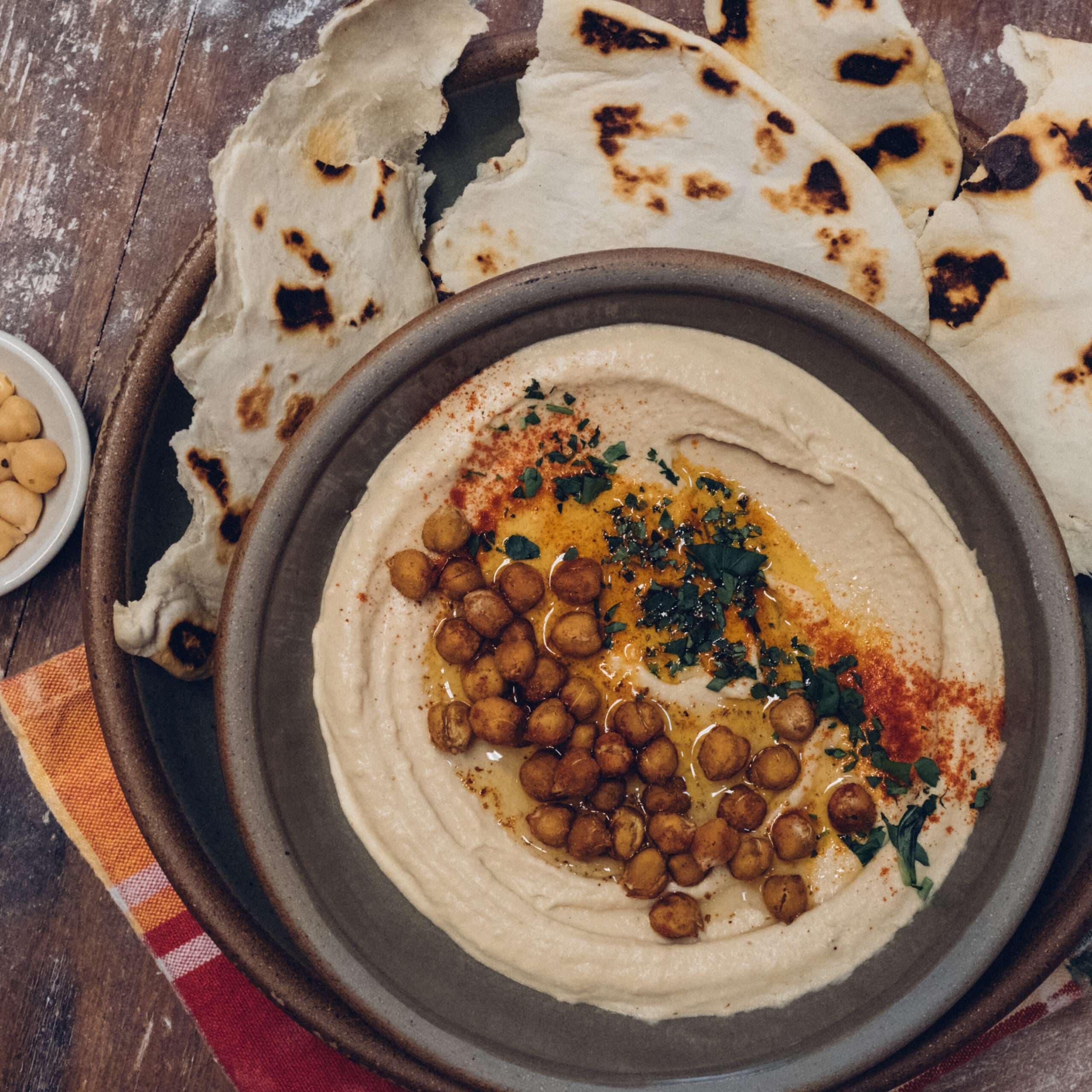 Hummus (chickpea dip)