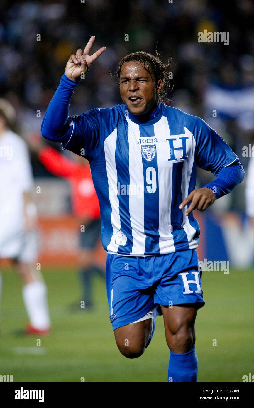 Carlos Pavón