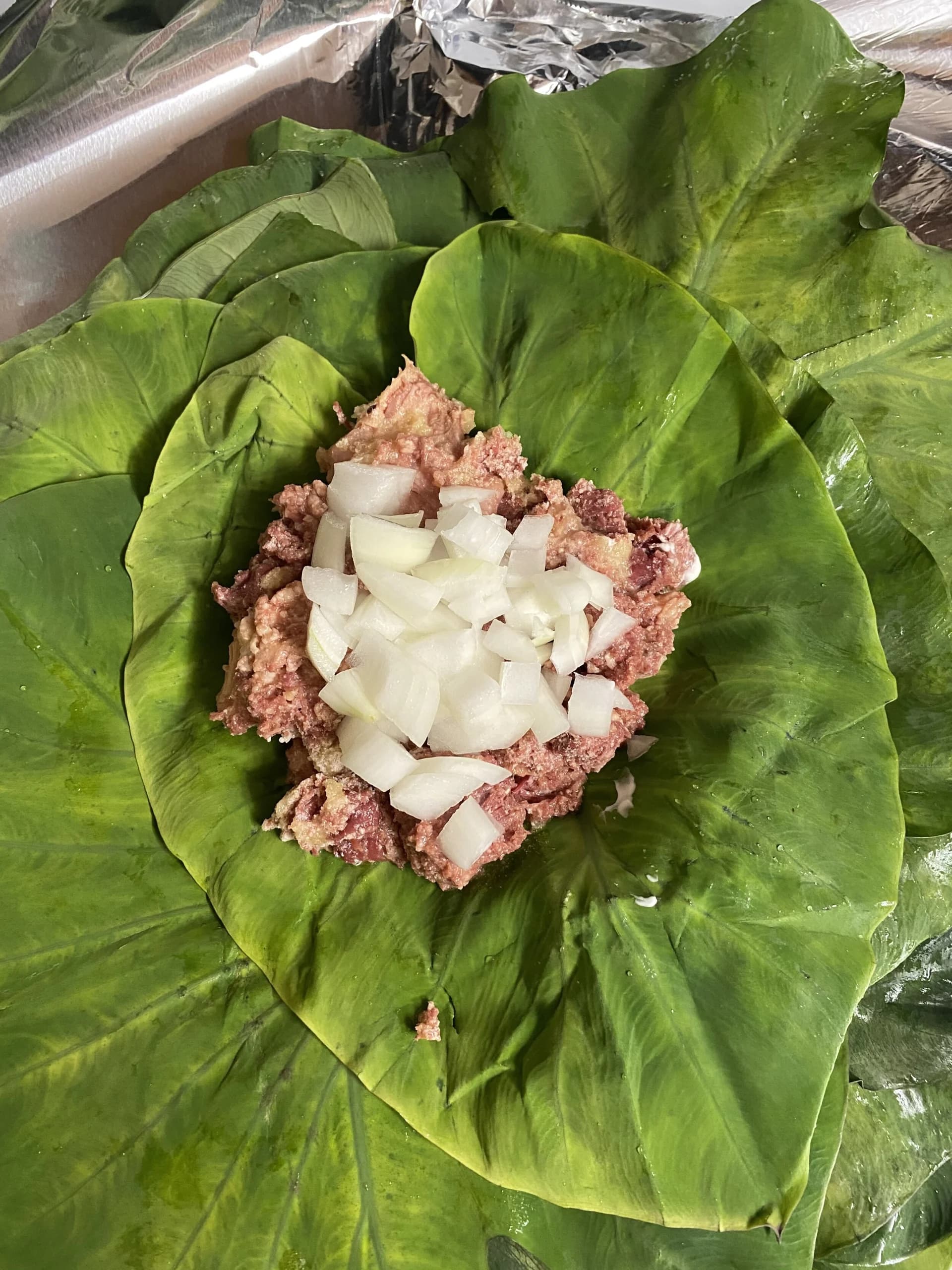 Lu Pulu (corned beef with taro leaves)