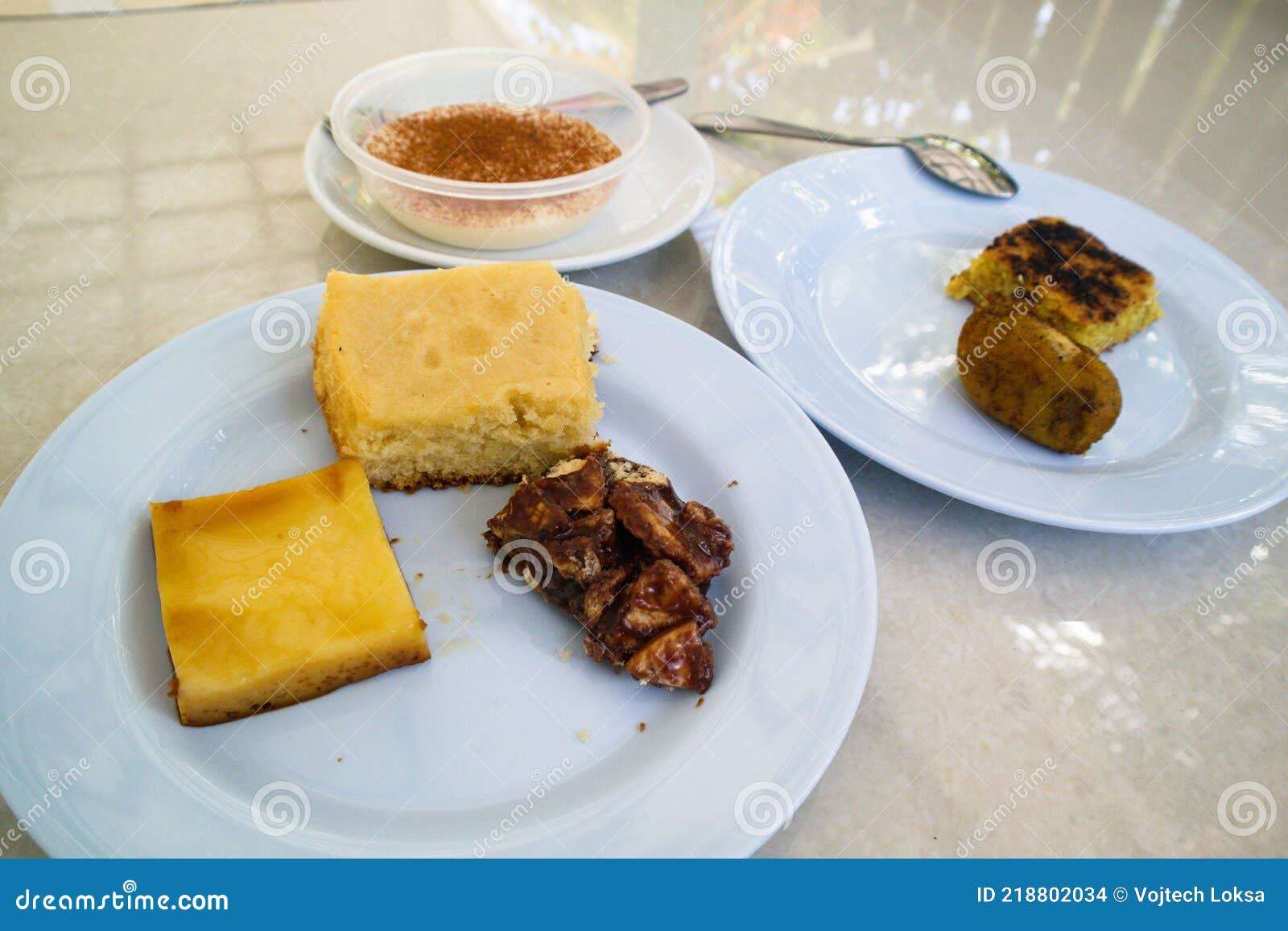 Hedhikaa (short eats)