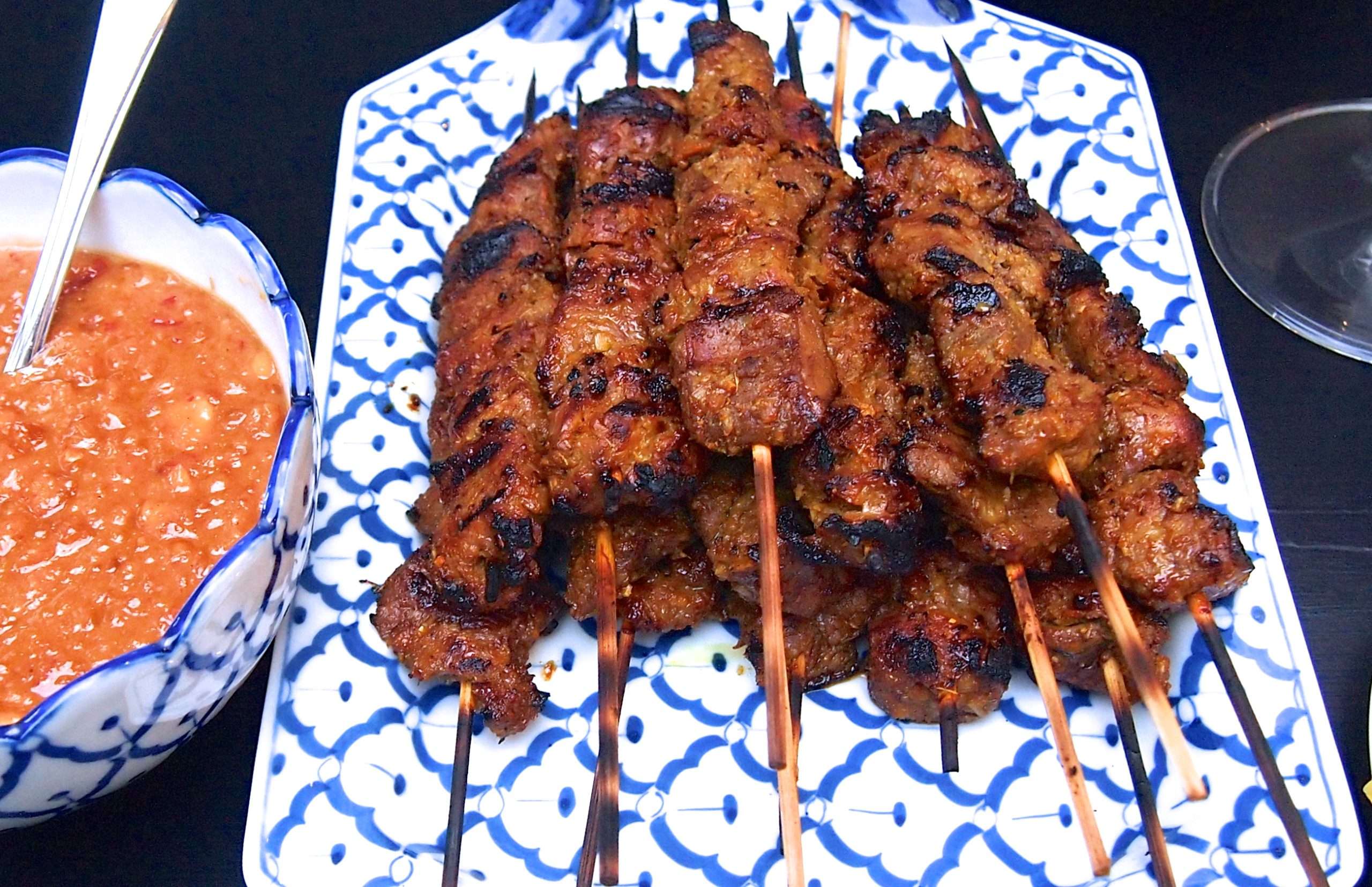 Satay (grilled meat skewers)