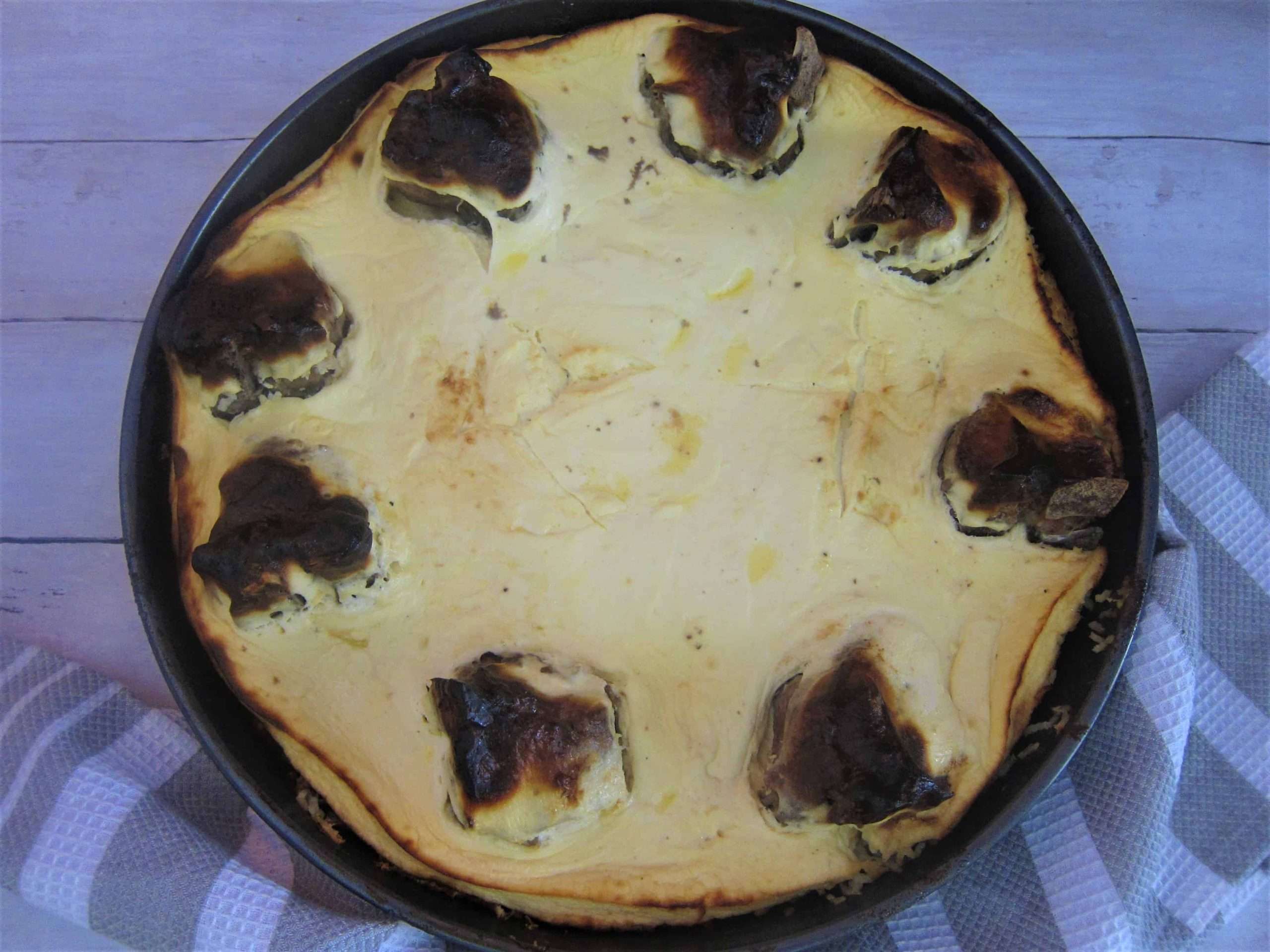 Tavë Kosi (baked lamb with yogurt)